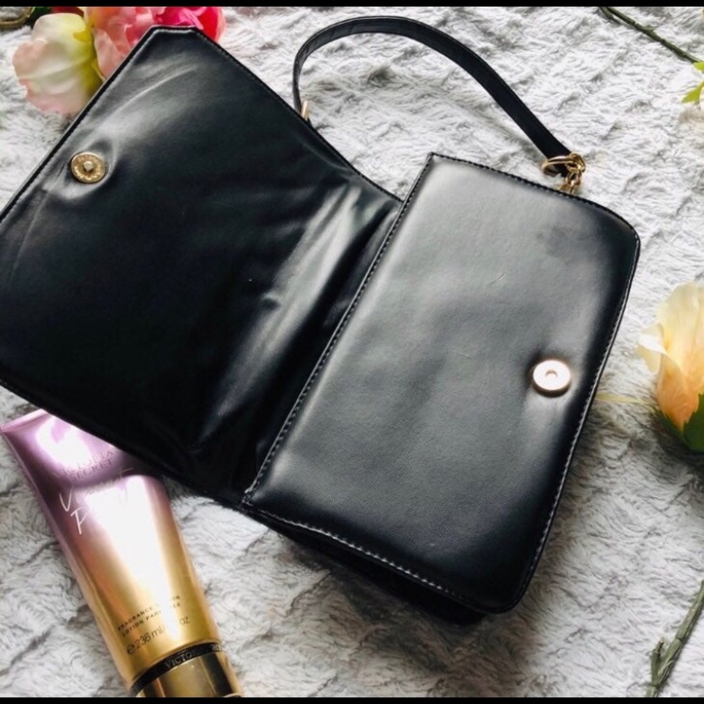 BCBG Bag - Picture 3 of 5